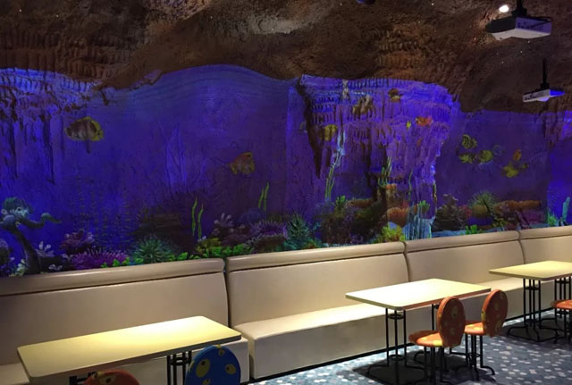 亚特兰蒂斯海底餐厅——沉浸式的写实体验